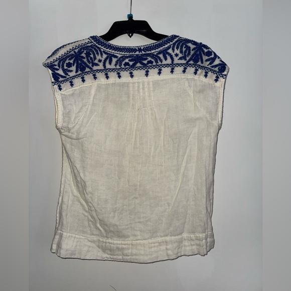 Lucky Brand Sleeveless embroidered peasant top - Picture 2 of 3